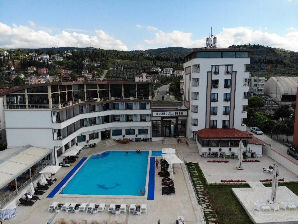 Blue Pier Hotel Kocaeli Eksteriør billede