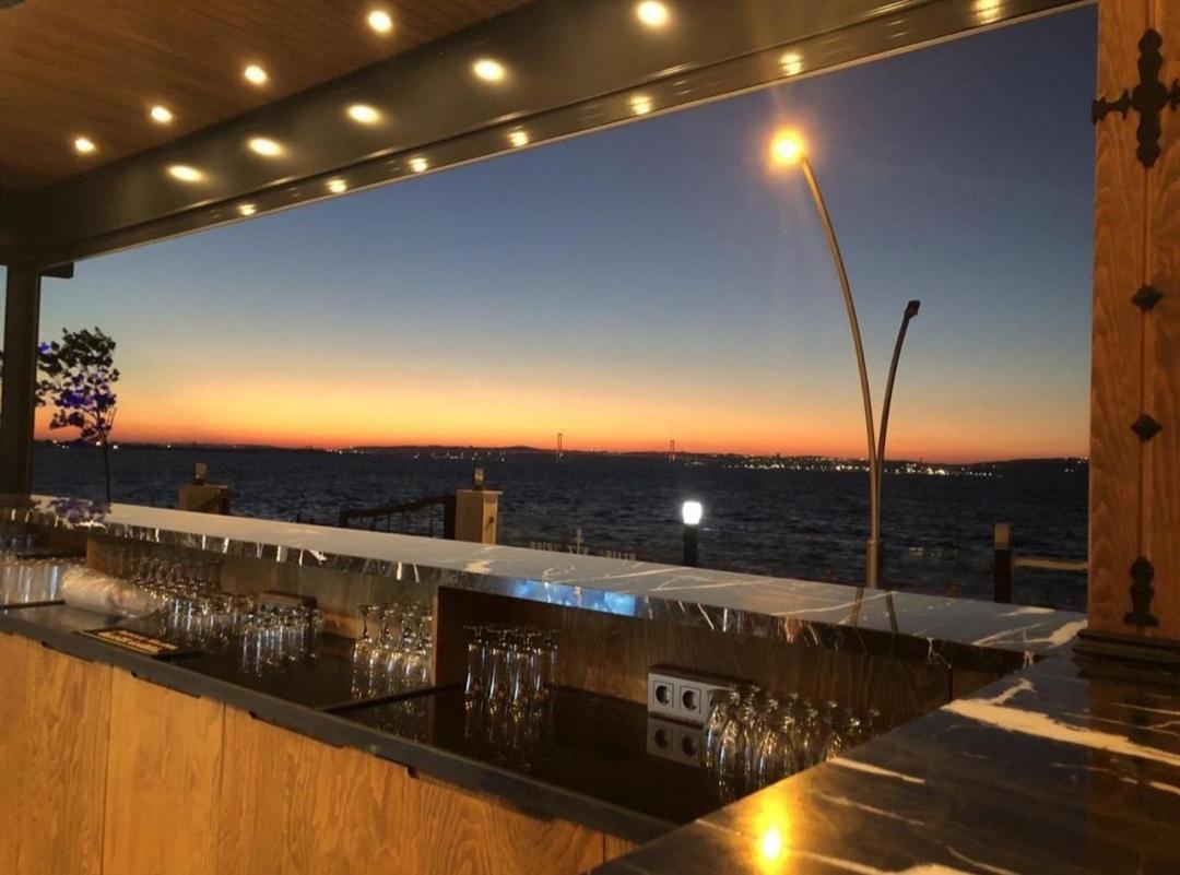 Blue Pier Hotel Kocaeli Eksteriør billede