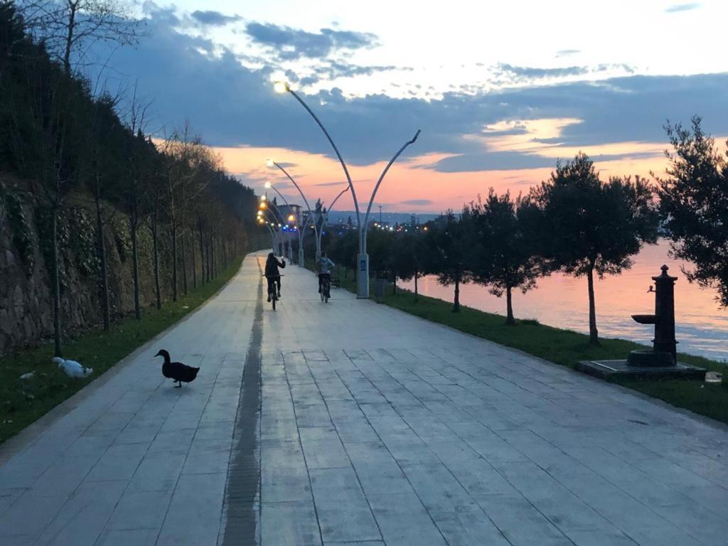 Blue Pier Hotel Kocaeli Eksteriør billede