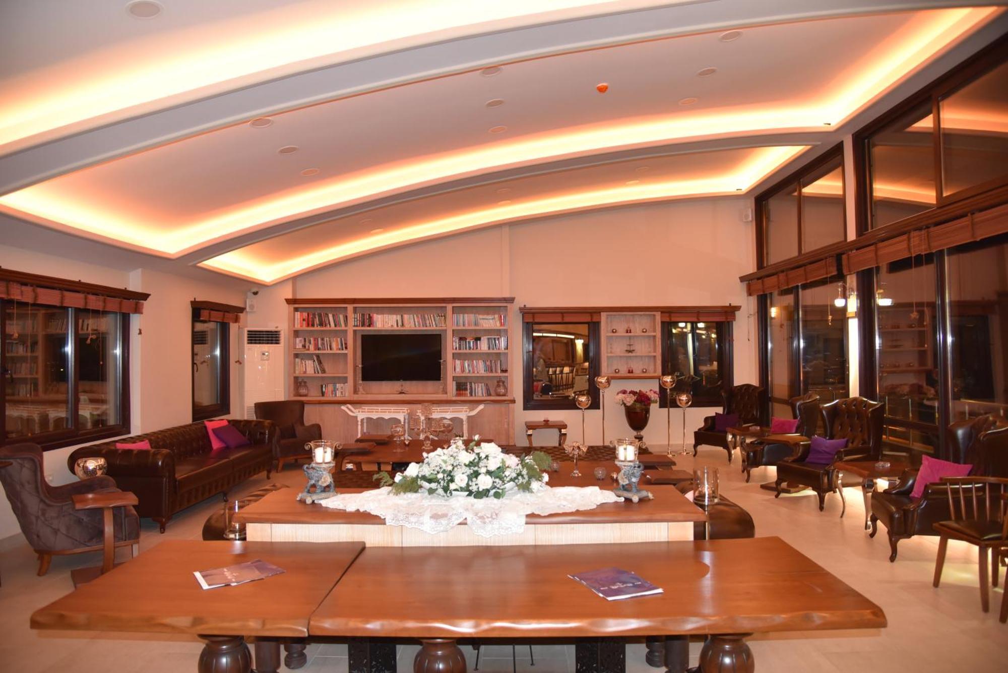 Blue Pier Hotel Kocaeli Eksteriør billede